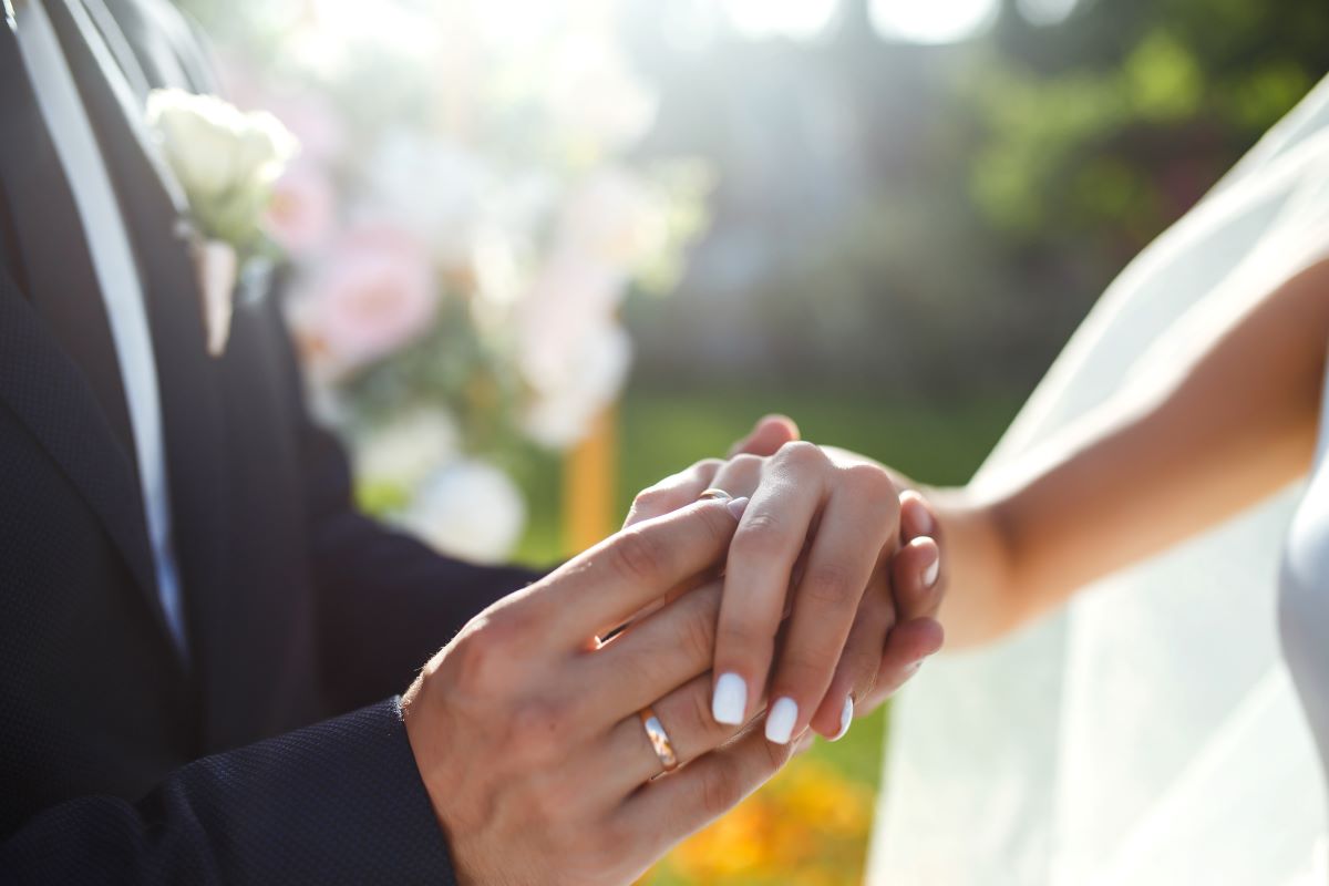 Kirchlich heiraten in Olpe: Ablauf, Voraussetzungen und wich