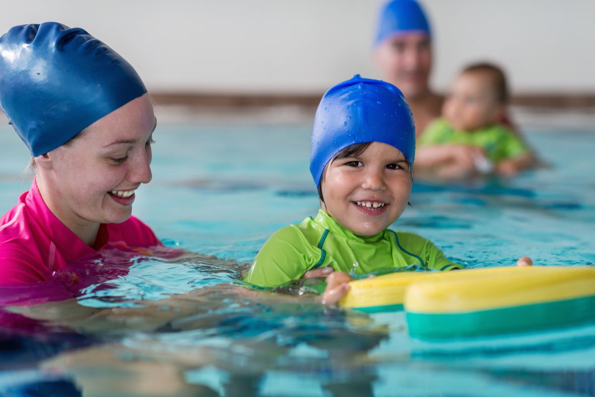 Schwimmen lernen in Olpe – Der perfekte Einstieg für Kinder 