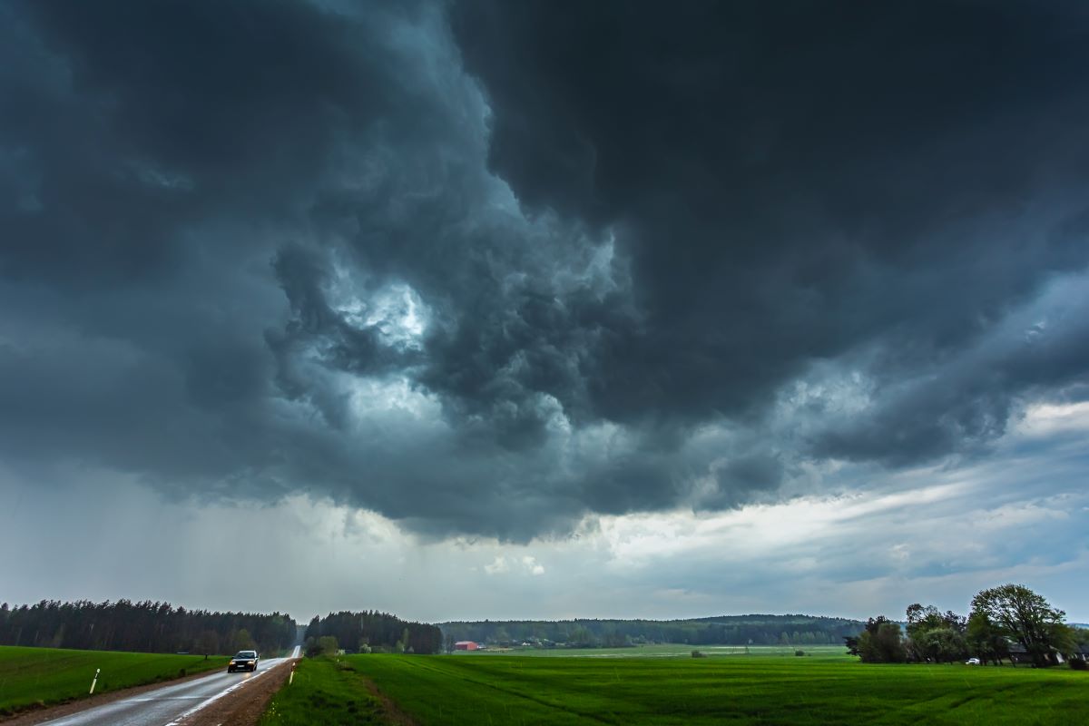 Sturm & Unwetter in Olpe: So bereitest du dich richtig vor